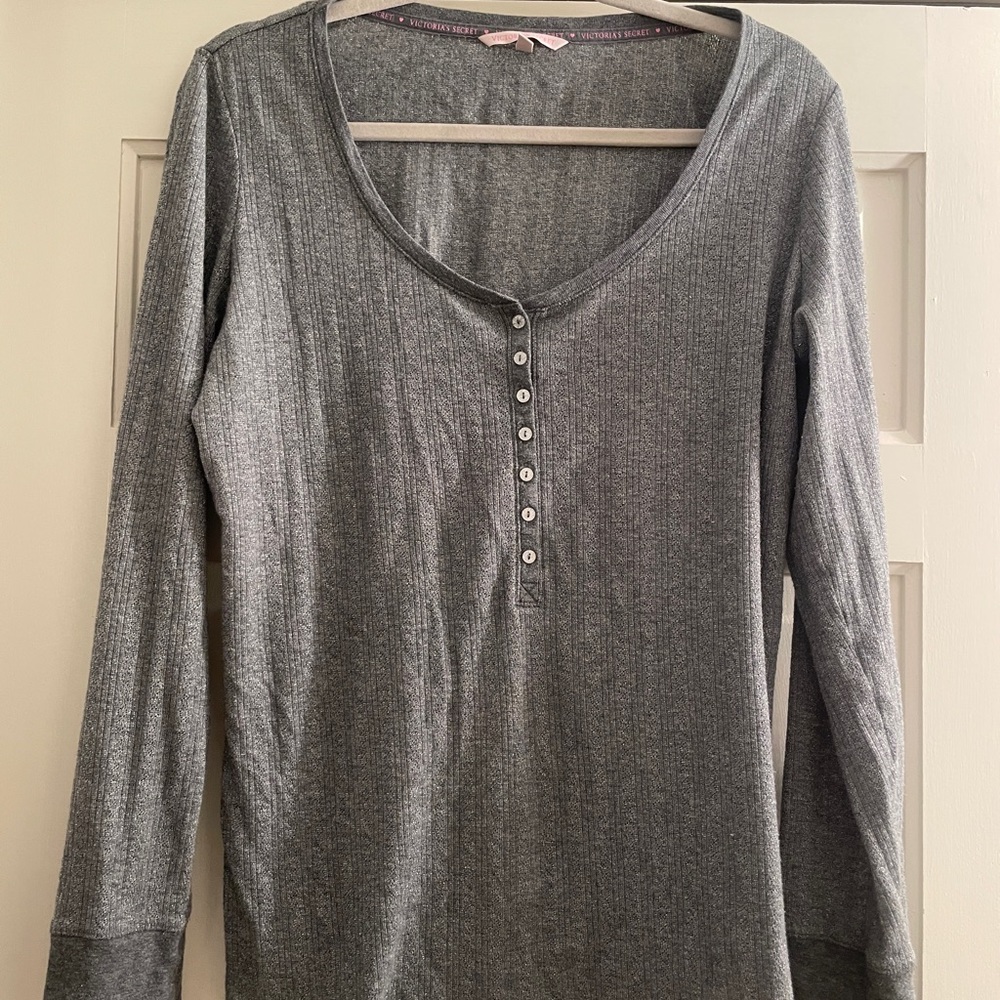 Gray Ribbed Long Sleeve Top